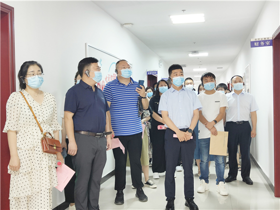 全市精神文明創(chuàng)建工作觀摩活動走進(jìn)市中心血站